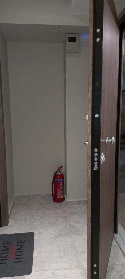 2Downtown.Skg Apartment Tesalonika Bagian luar foto