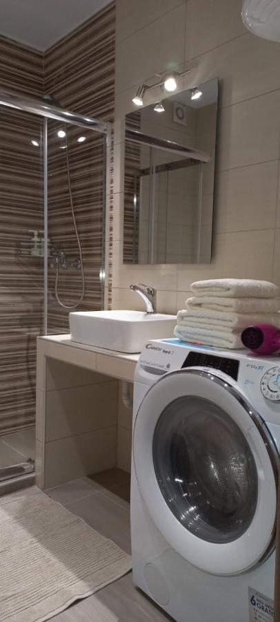 2Downtown.Skg Apartment Tesalonika Bagian luar foto